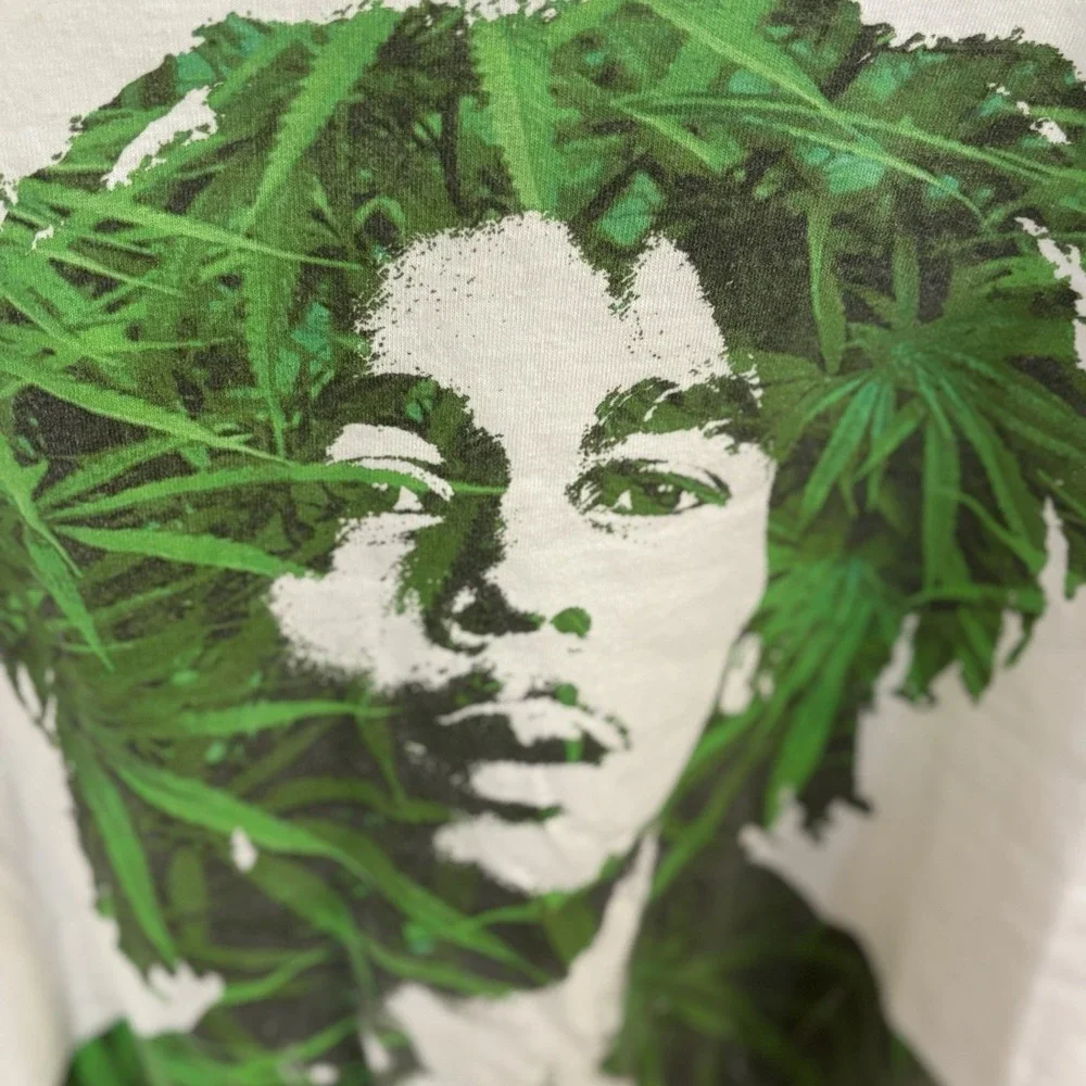 Bob Marley Shirt Mens 2XL White Crewneck 2002 Zion Rootswear Rock Reggae‎ I